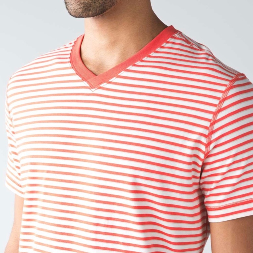 Lululemon Men's 5 Year Basic V Medium - image 3